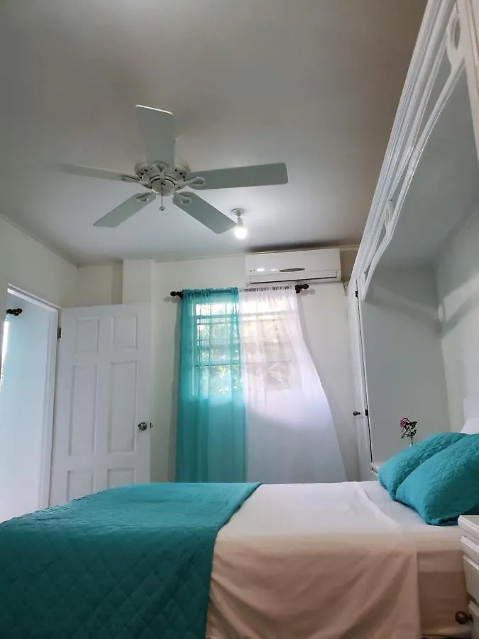 Apartment By The Beach Castries